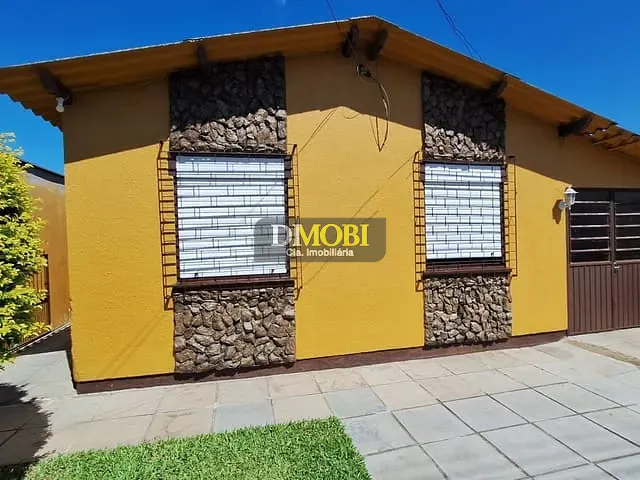 Casa com 300m² 4 quartos e 2 banheiros, à venda, no bairro Parque Florido em Gravataí