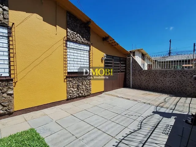 Casa com 300m² 4 quartos e 2 banheiros, à venda, no bairro Parque Florido em Gravataí