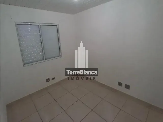 Casa com 60m² 2 quartos e 1 banheiro, para alugar, no bairro Orfãs em Ponta Grossa