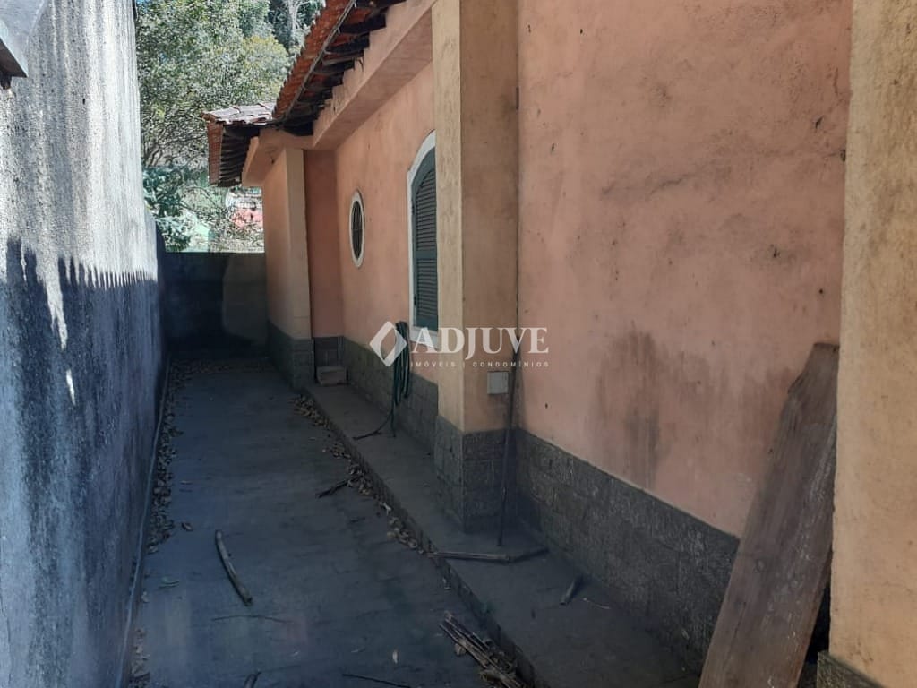 Casa à venda e aluguel com 5 quartos, 10m² - Foto 7