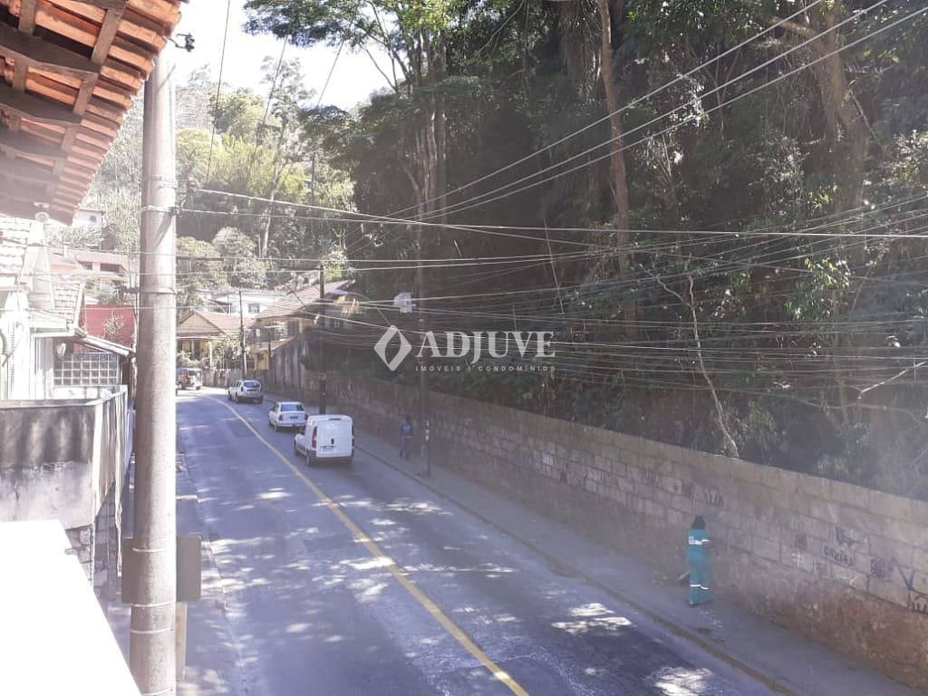 Casa à venda e aluguel com 5 quartos, 10m² - Foto 5