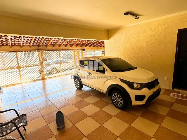 Casa com 250m² 3 quartos e 1 banheiro, à venda, no bairro Jardim Volobueff (Nova Veneza) em Sumaré