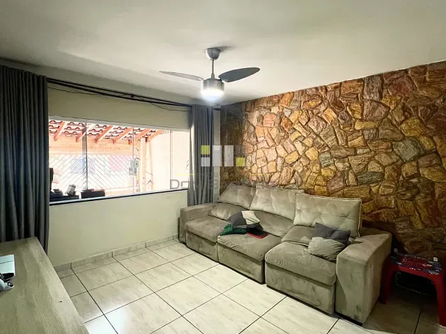 Casa com 250m² 3 quartos e 1 banheiro, à venda, no bairro Jardim Volobueff (Nova Veneza) em Sumaré