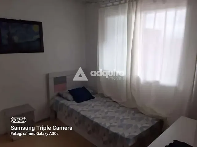 Casa com 59m² 3 quartos e 1 banheiro, à venda, no bairro Cará-cará em Ponta Grossa