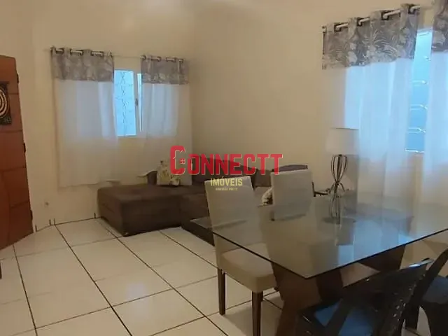 Casa com 225m² 3 quartos e 2 banheiros, à venda, no bairro Vila Albertina em Ribeirão Preto