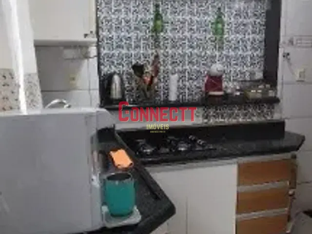 Casa com 225m² 3 quartos e 2 banheiros, à venda, no bairro Vila Albertina em Ribeirão Preto