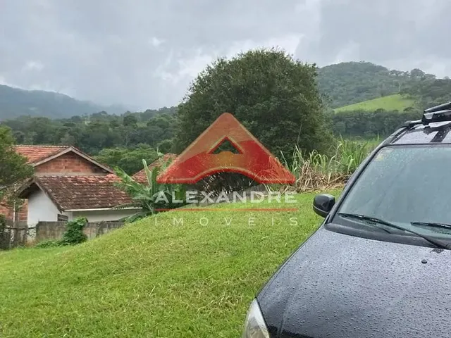 Casa com 640m² 2 quartos e 1 banheiro, à venda, no bairro Jose da Rosa em Santo Antônio Do Pinhal