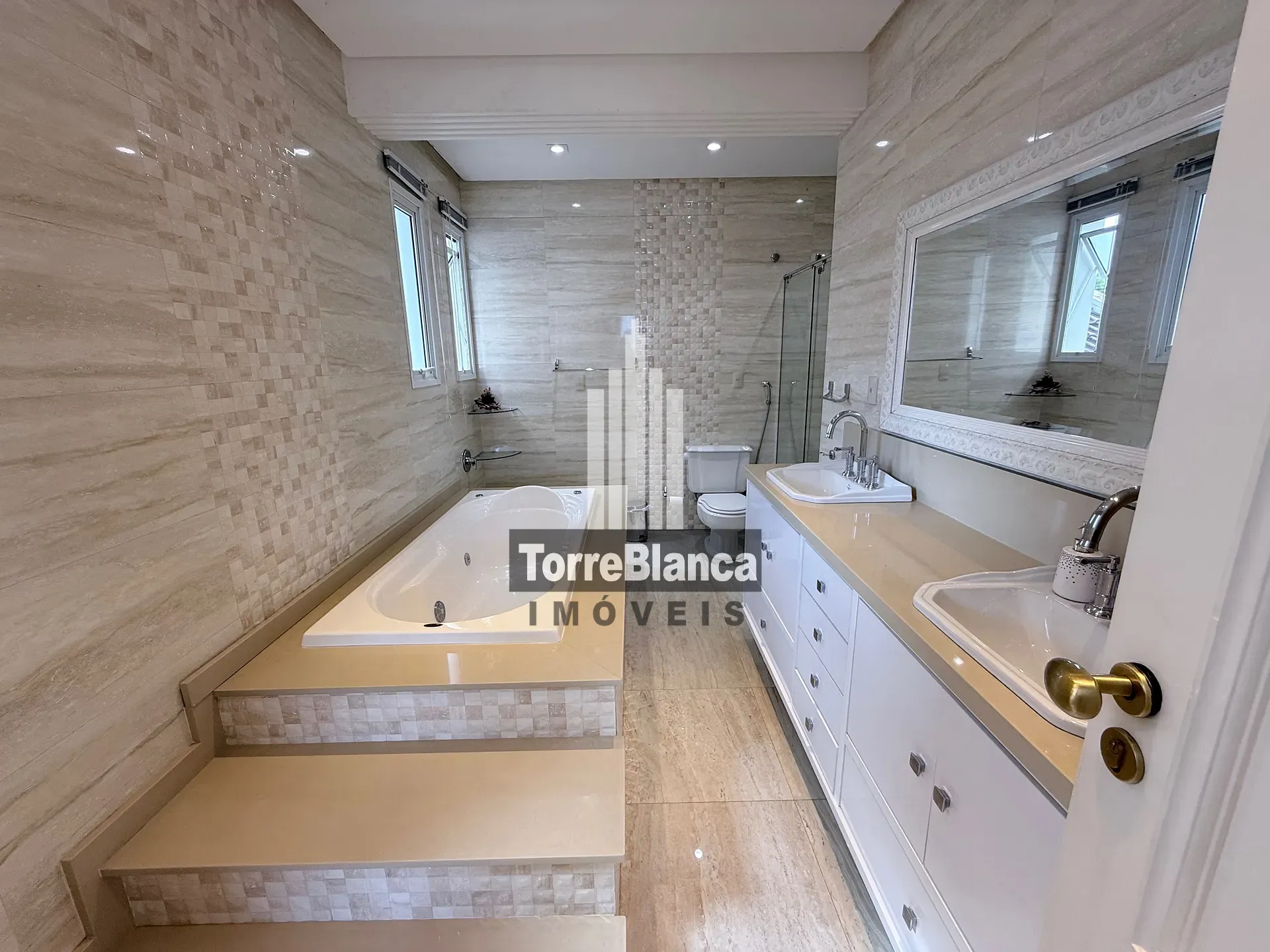 Casa, 3 quartos, 320 m² - Foto 33