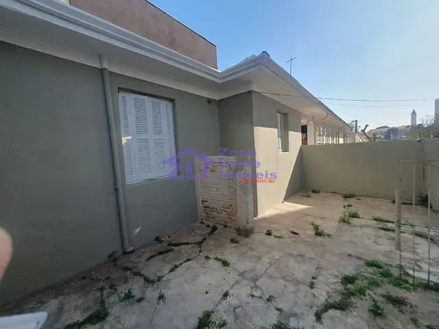 Casa com 500m² 2 quartos e 1 banheiro, para alugar, no bairro Vila Regente Feijó em São Paulo