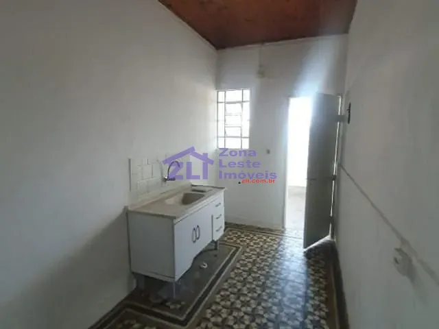 Casa com 500m² 2 quartos e 1 banheiro, para alugar, no bairro Vila Regente Feijó em São Paulo