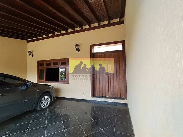 Casa com 892m² 4 quartos e 3 banheiros, à venda, no bairro Loteamento Residencial Barão do Café em Campinas