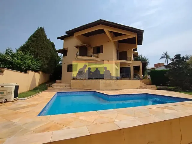 Casa com 892m² 4 quartos e 3 banheiros, à venda, no bairro Loteamento Residencial Barão do Café em Campinas