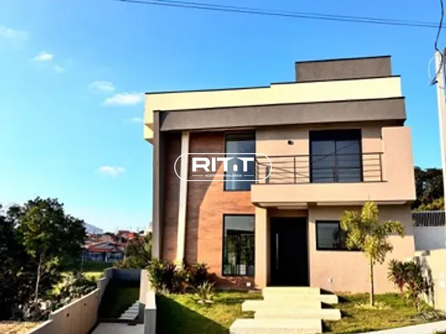 Casa com 420m² 3 quartos e 5 banheiros, à venda, no bairro Jardim São Marcos em Valinhos
