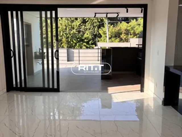 Casa com 420m² 3 quartos e 5 banheiros, à venda, no bairro Jardim São Marcos em Valinhos
