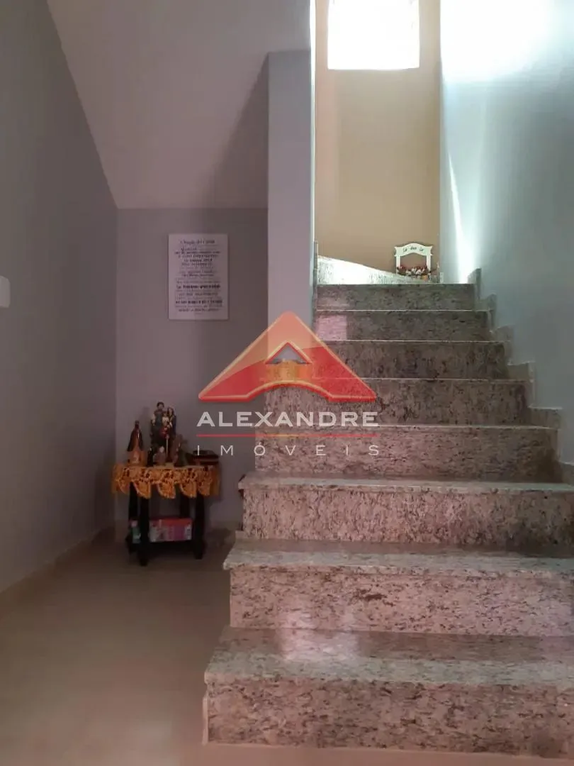 Casa, 3 quartos, 271 m² - Foto 57