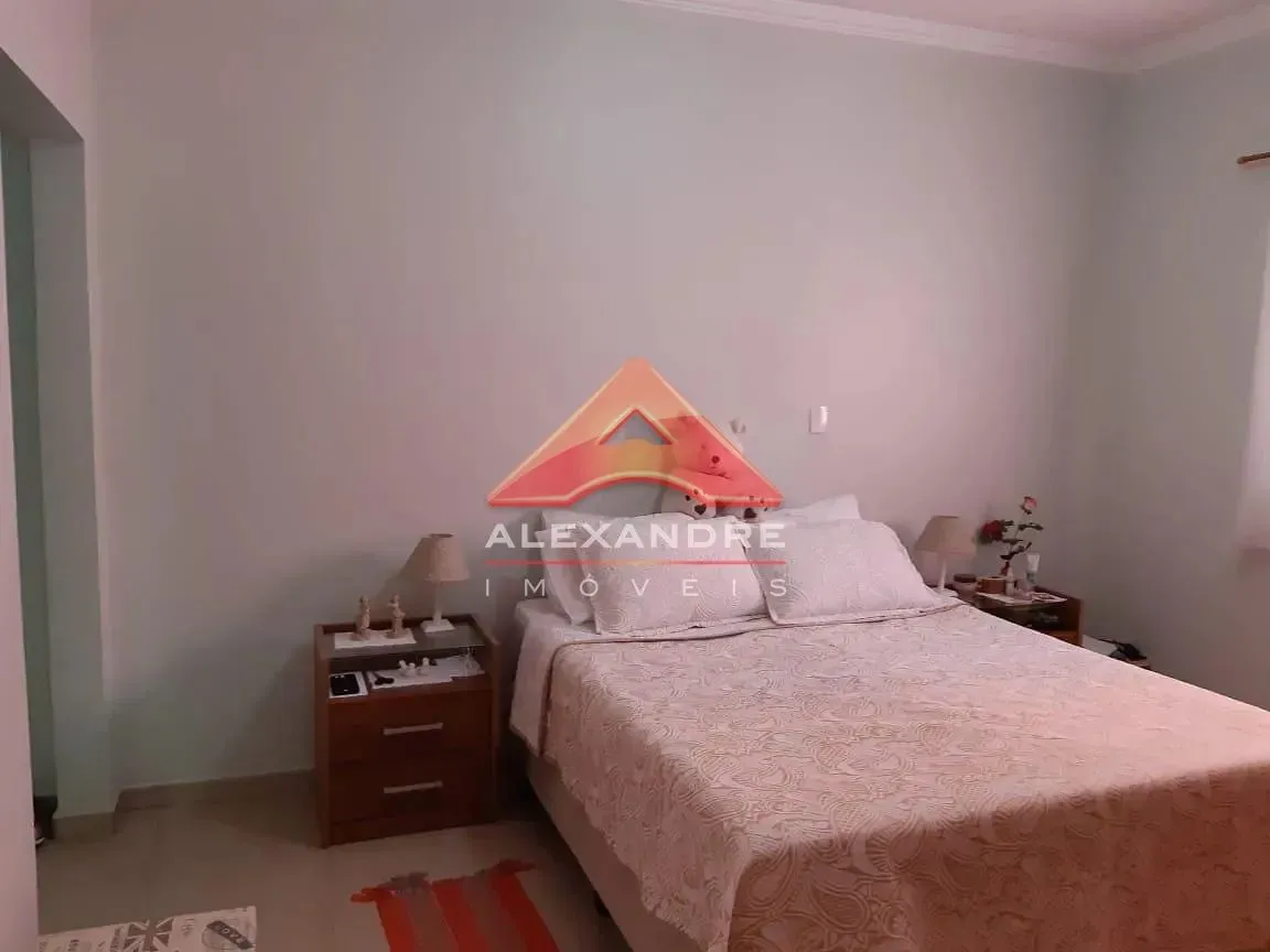 Casa, 3 quartos, 271 m² - Foto 30