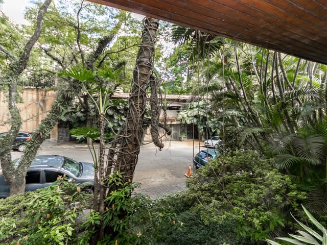 Casa com 846m² 4 quartos e 3 banheiros, à venda, no bairro Cidade Jardim em São Paulo