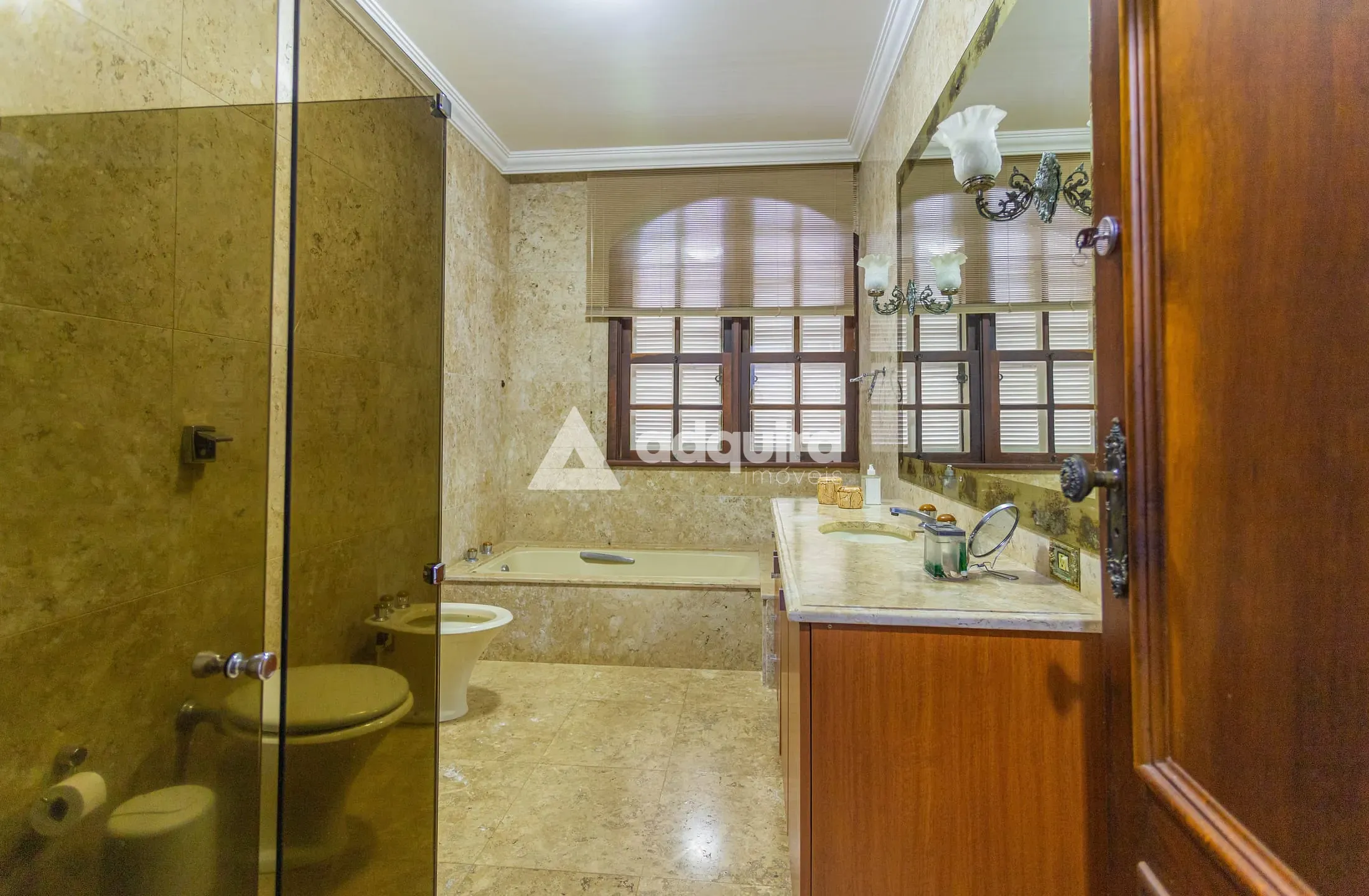 Casa, 4 quartos, 1830 m² - Foto 19