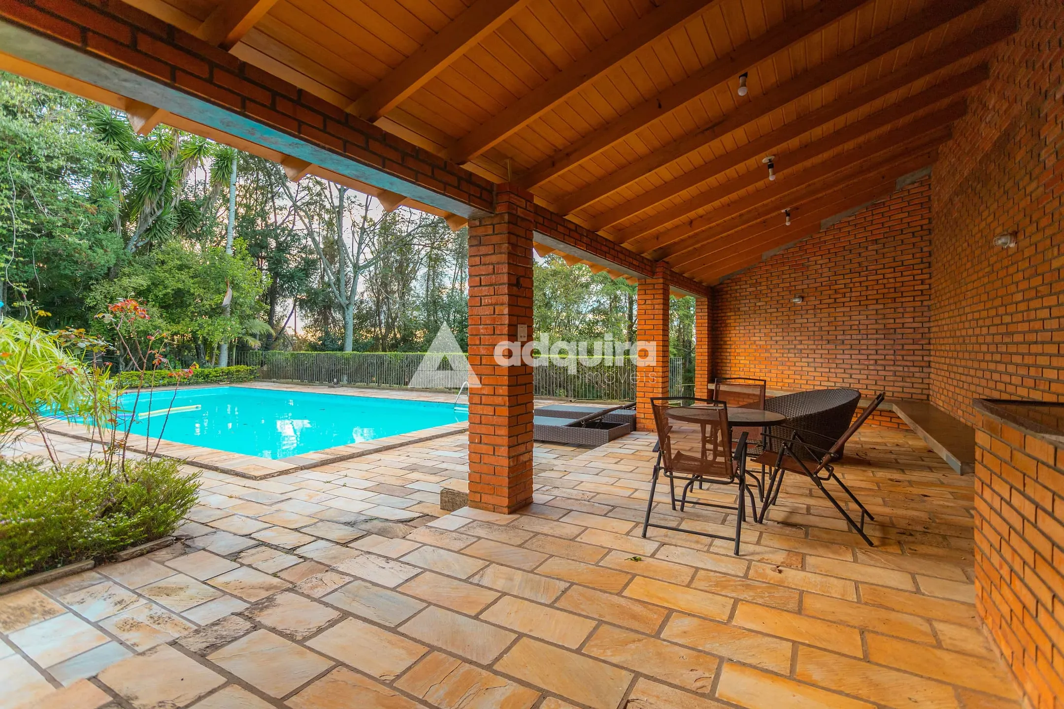 Casa, 4 quartos, 1830 m² - Foto 32
