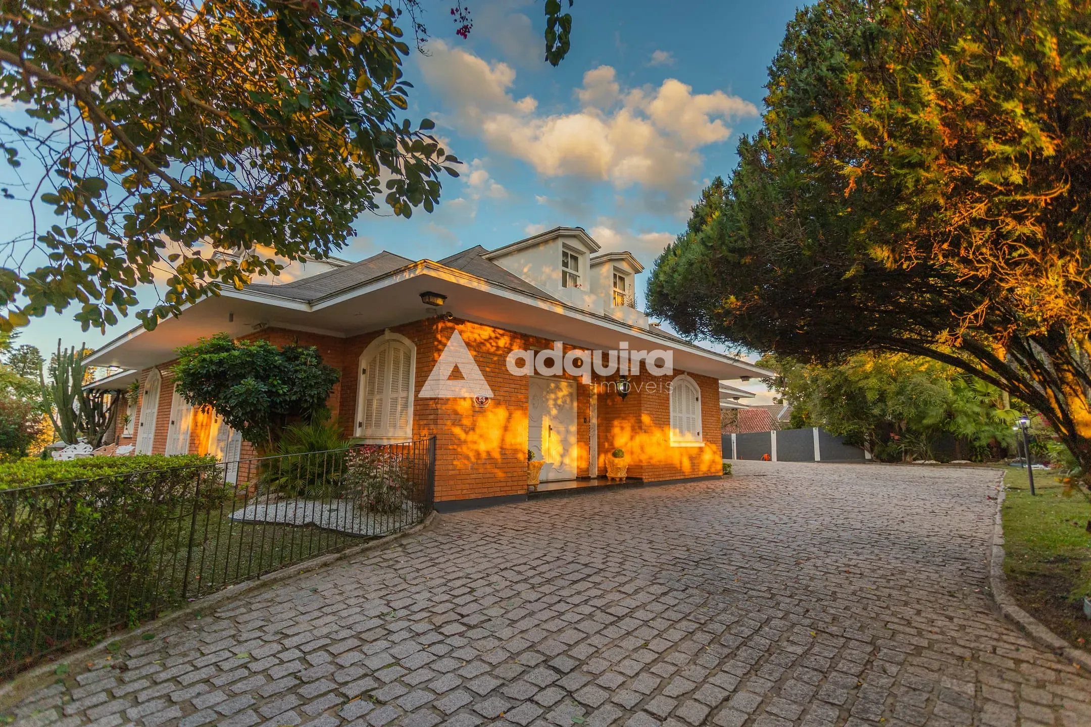 Casa, 4 quartos, 1830 m² - Foto 4