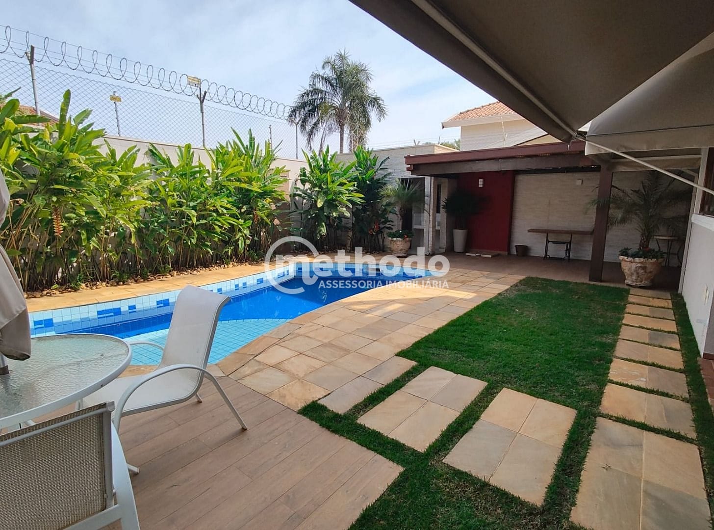 Casa, 4 quartos, 300 m² - Foto 42