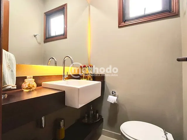 Casa com 681m² 4 quartos e 8 banheiros, à venda, no bairro Jardim Santa Marcelina em Campinas