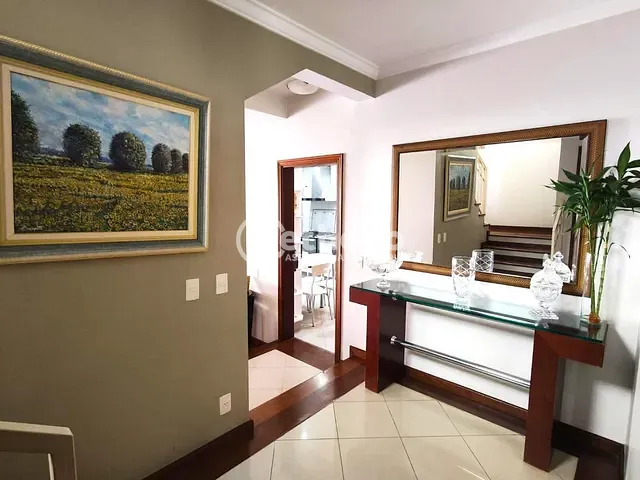 Casa com 681m² 4 quartos e 8 banheiros, à venda, no bairro Jardim Santa Marcelina em Campinas