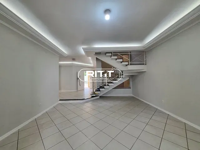 Casa com 360m² 4 quartos e 5 banheiros, à venda, no bairro Jardim Monte Verde em Valinhos