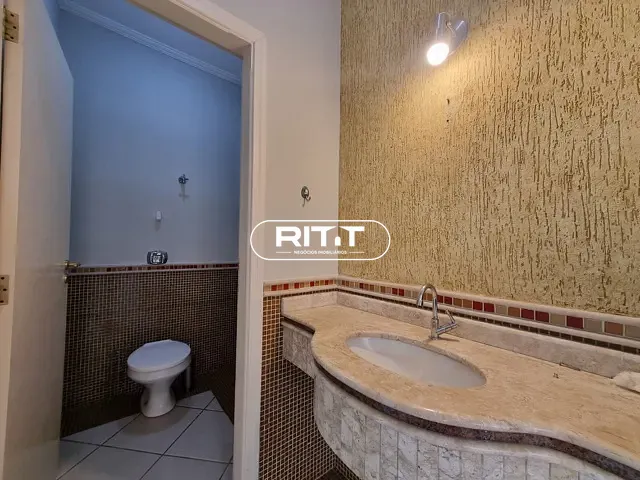 Casa com 360m² 4 quartos e 5 banheiros, à venda, no bairro Jardim Monte Verde em Valinhos