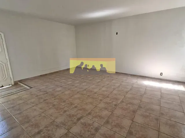 Casa 4 quartos e 4 banheiros, para alugar, no bairro Cidade Universitária em Campinas