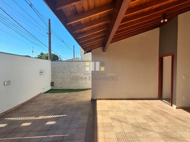 Casa com 250m² 3 quartos e 3 banheiros, à venda, no bairro Jardim Residencial Veccon em Sumaré