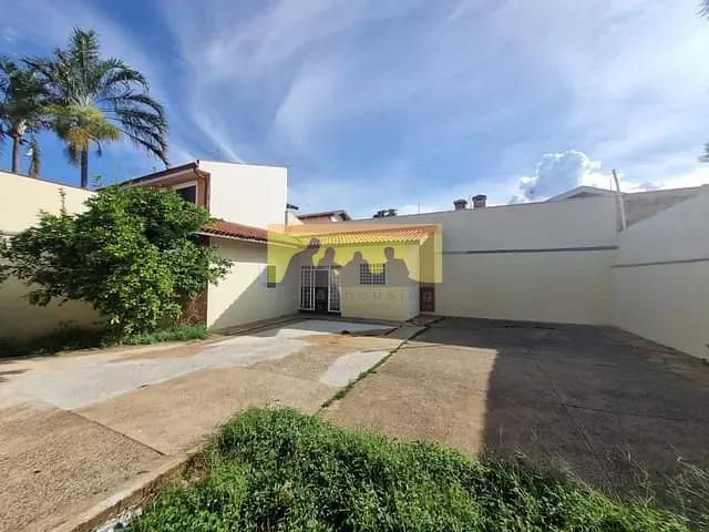 Casa com 450m² 8 quartos e 8 banheiros, para alugar, no bairro Cidade Universitária em Campinas