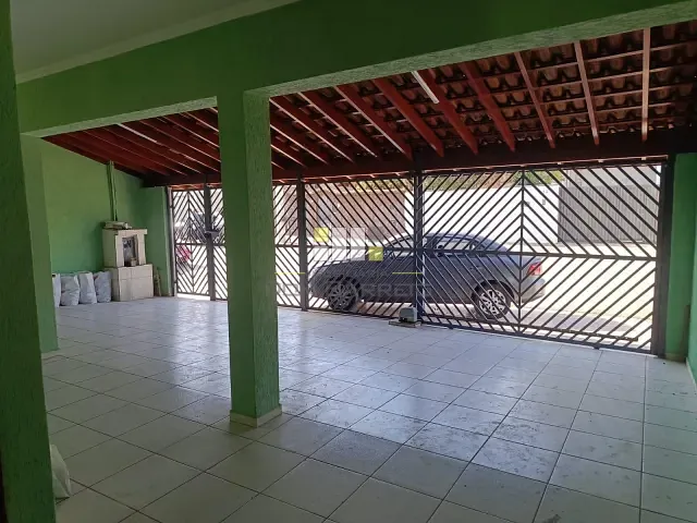 Casa com 250m² 4 quartos e 2 banheiros, para alugar, no bairro Jardim Conceição (Nova Veneza) em Sumaré