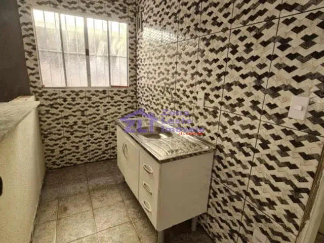 Casa com 150m² 2 quartos e 1 banheiro, à venda, no bairro Cidade Líder em São Paulo
