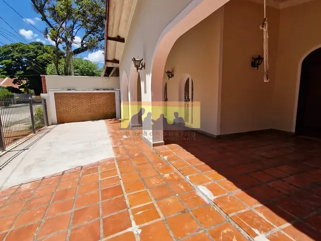 Casa com 450m² 5 quartos e 4 banheiros, para alugar, no bairro Cidade Universitária em Campinas