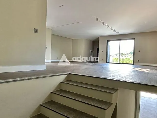 Casa com 333m² 3 quartos e 4 banheiros, à venda, no bairro Jardim Carvalho em Ponta Grossa