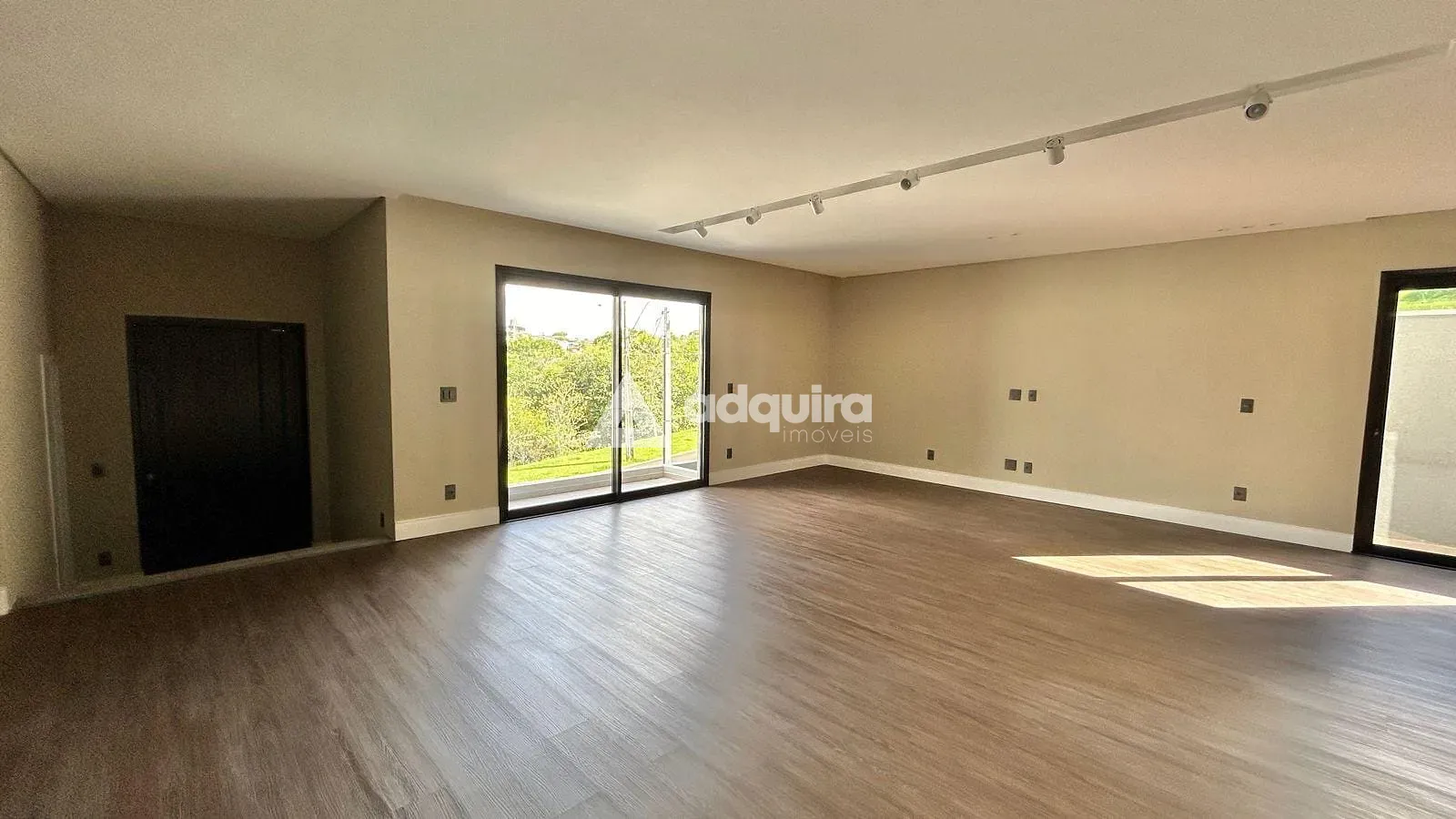 Casa, 3 quartos, 224 m² - Foto 8