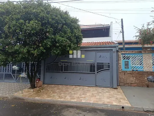 Casa com 125m² 4 quartos e 3 banheiros, à venda, no bairro Jardim Macarenko em Sumaré