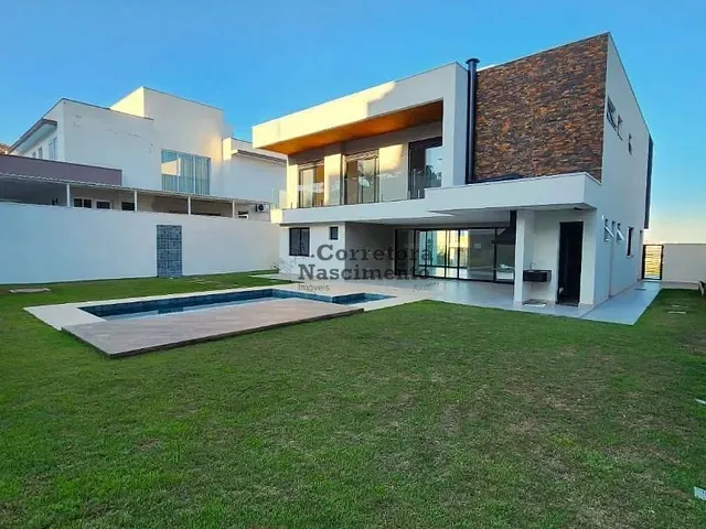 Casa com 900m² 4 quartos e 6 banheiros, à venda, no bairro Condomínio Reserva do Paratehy em São José dos Campos