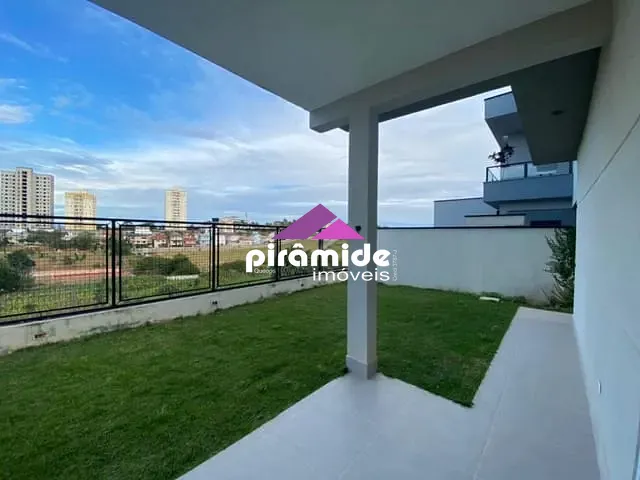 Casa com 250m², à venda, no bairro Urbanova em São José dos Campos