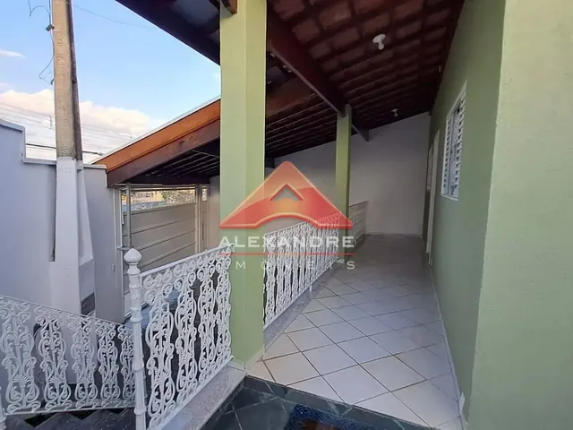 Casa com 148m² 2 quartos e 1 banheiro, à venda, no bairro Jardim Mariana II em São José Dos Campos