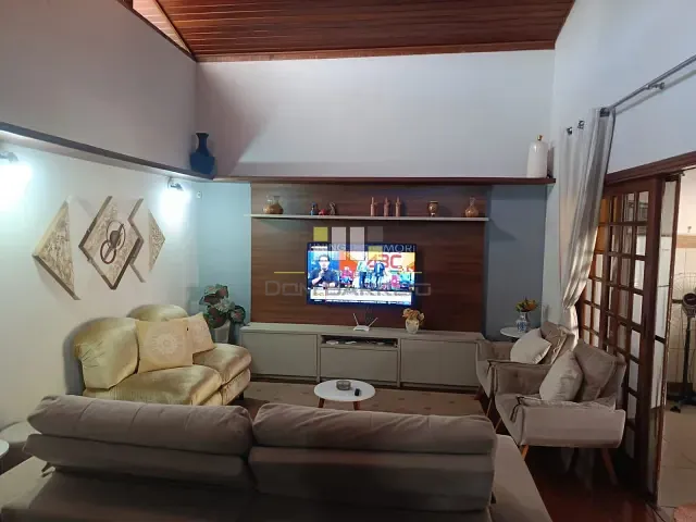 Casa com 265m² 3 quartos e 1 banheiro, à venda, no bairro Parque Franceschini em Sumaré