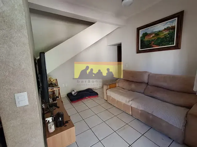 Casa com 319m² 4 quartos e 5 banheiros, para alugar, no bairro Residencial Burato em Campinas