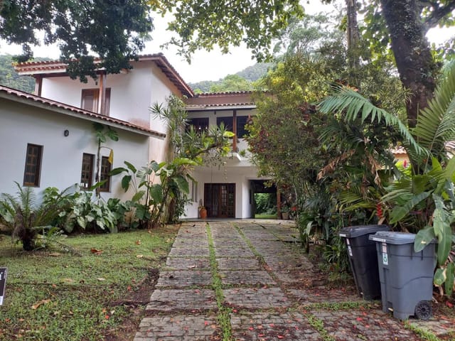 Foto do Casa - Casa em condomínio para venda com 5 quartos, sendo 5 suítes, 370m² | Lares e Andares Imóveis