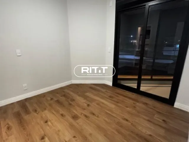Casa com 311m² 3 quartos e 4 banheiros, à venda, no bairro Parque Brasil em Paulínia