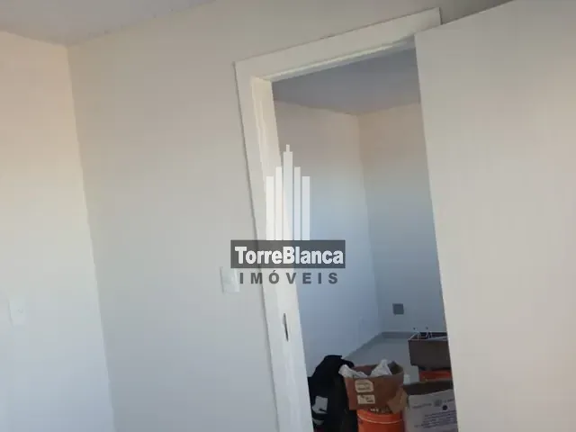 Casa com 60m² 3 quartos e 1 banheiro, à venda, no bairro Cará-cará em Ponta Grossa
