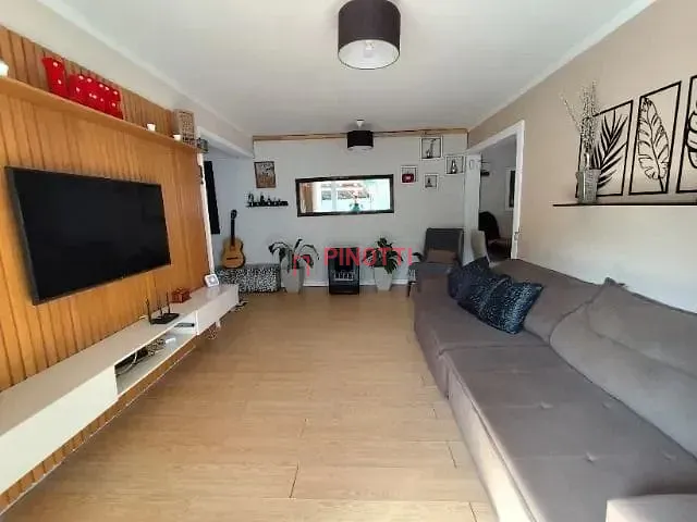 Casa 3 quartos e 3 banheiros, à venda, no bairro Alvarenga em São Bernardo do Campo