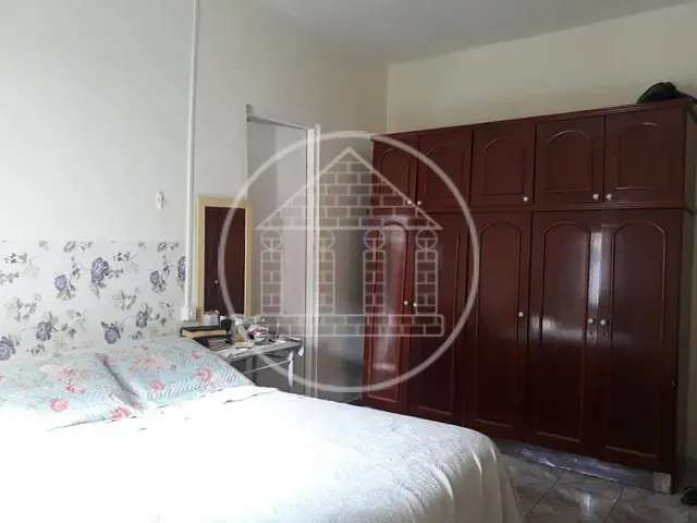 Casa com 350m² 4 quartos e 3 banheiros, à venda, no bairro Jardim Beatriz em São Paulo