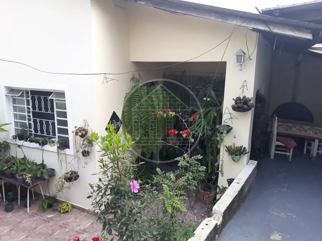 Casa, 4 quartos, 280 m² - Foto 1