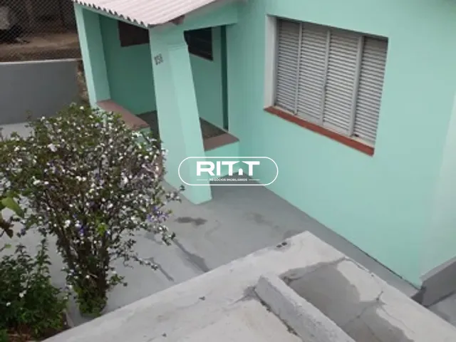 Casa com 400m² 2 quartos e 1 banheiro, à venda, no bairro Vila Norma em Valinhos